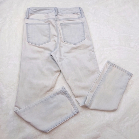 Athleta Light Blue Sculptex Skinny Crop Mid Rise Jeans | Size 2 - Picture 10 of 16